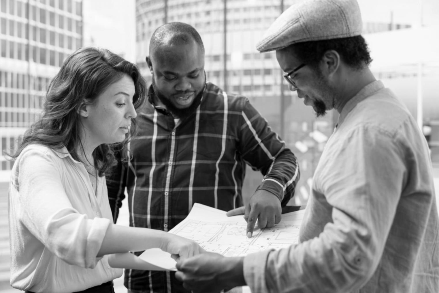 luxorathen-Team bei der gemeinsamen Programmplanung